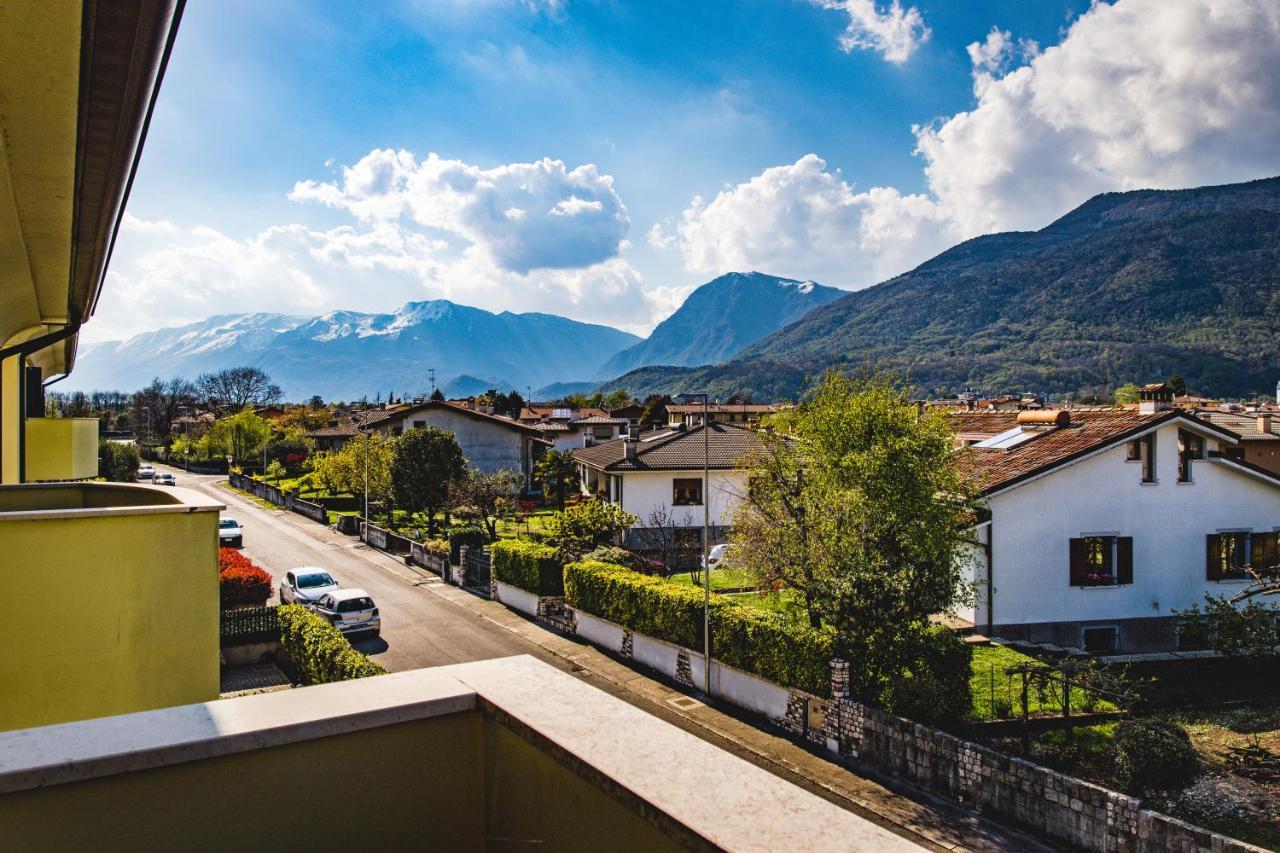 Appartamento Borgo Peschiere مانياغو المظهر الخارجي الصورة