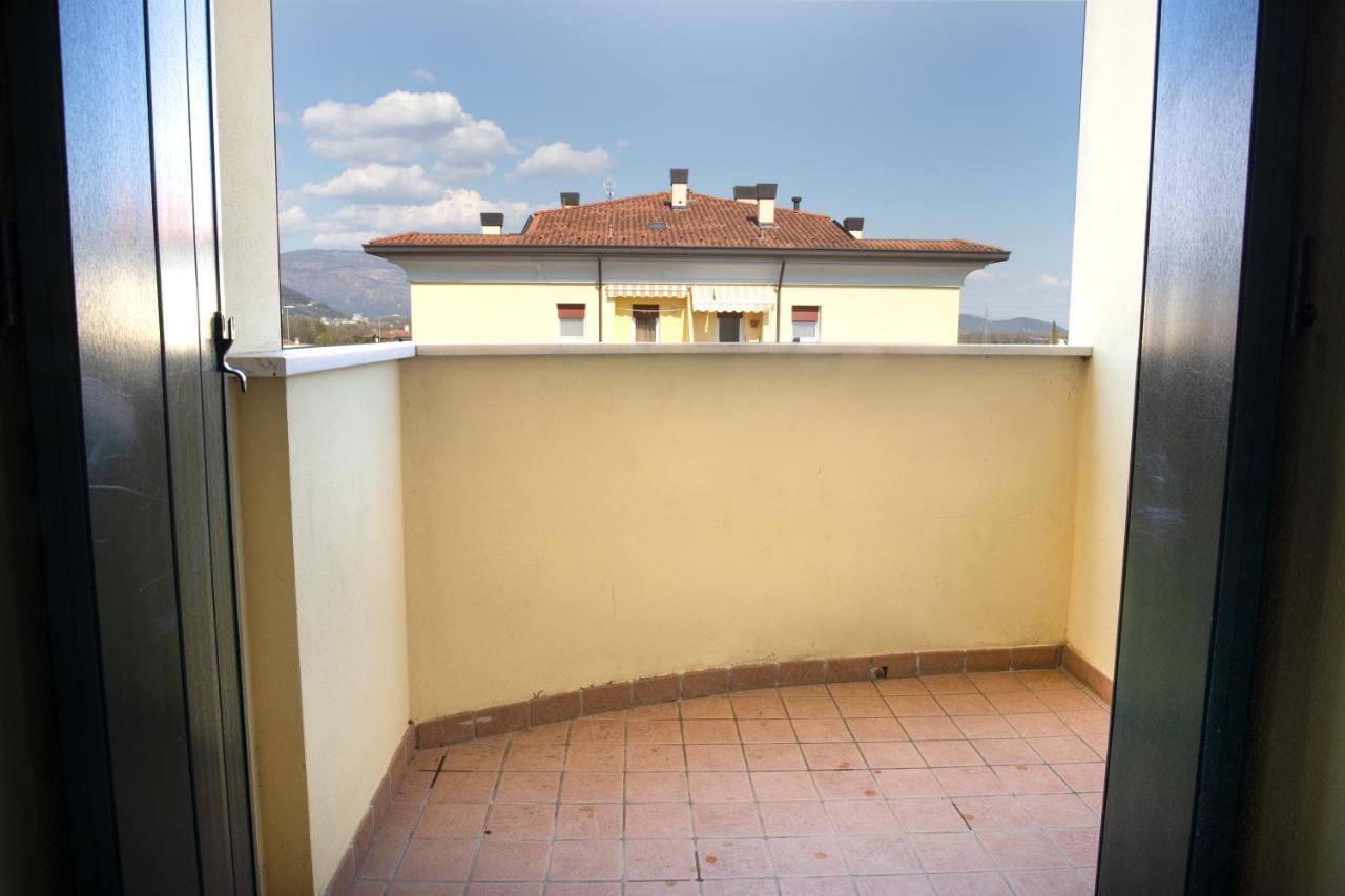 Appartamento Borgo Peschiere مانياغو المظهر الخارجي الصورة