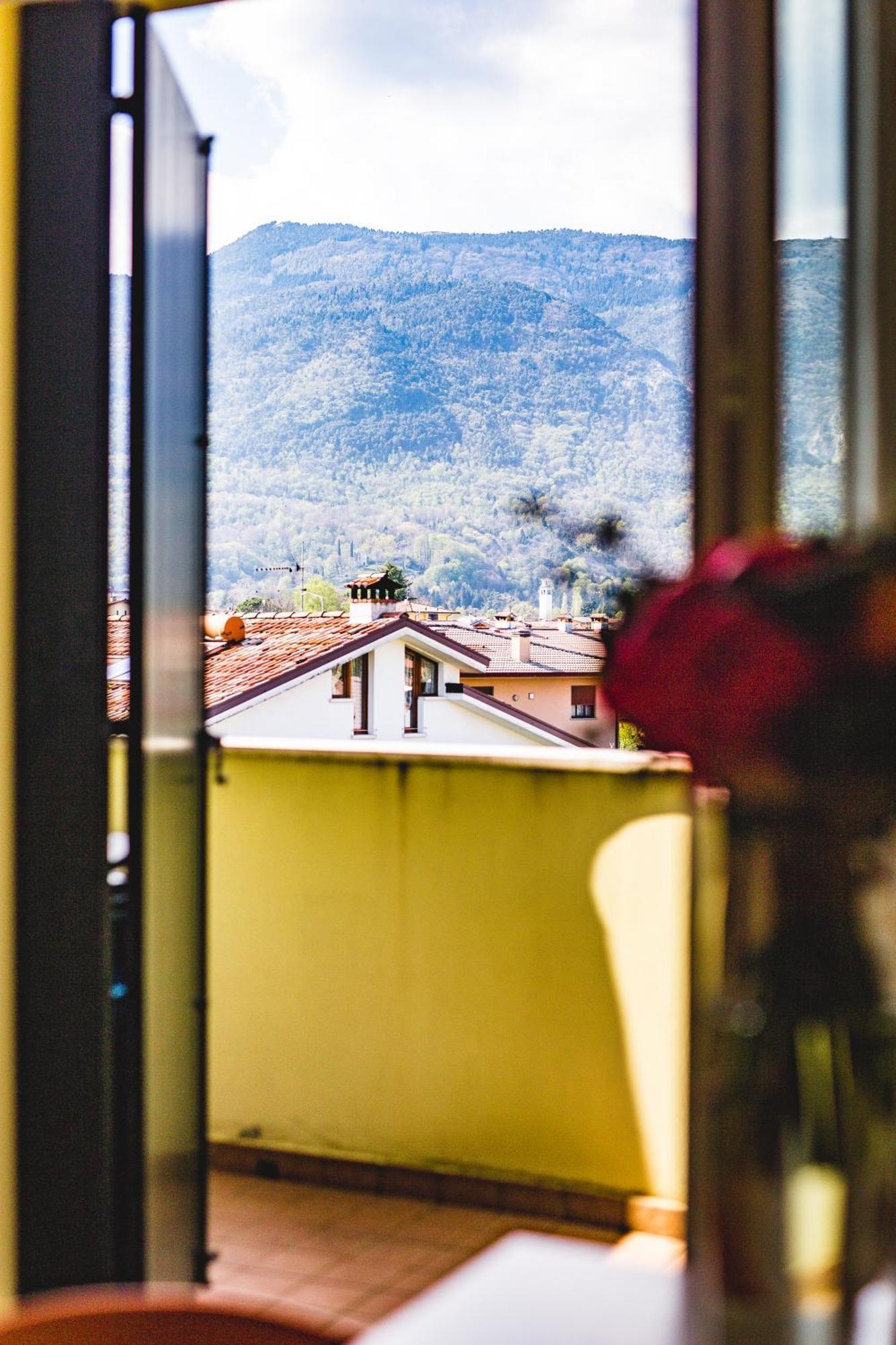 Appartamento Borgo Peschiere مانياغو المظهر الخارجي الصورة